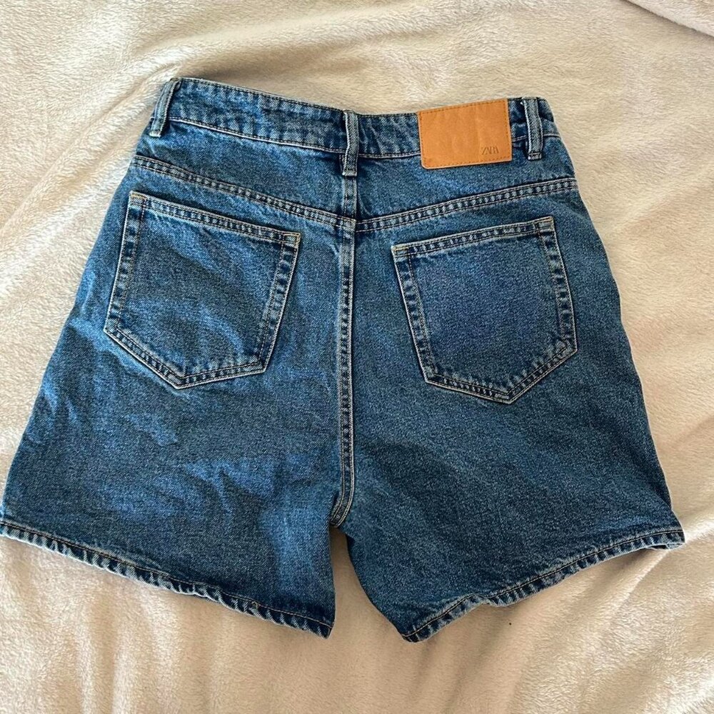 Zara Women's Blue and Navy Shorts - Picture 3 of 3